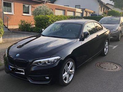 Gebraucht BMW 220 Sport Line 184 PS (135 kW) 2018 Schwarz Coupé