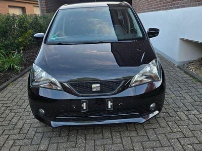 Begagnad Seat Mii I-Tech 60 HK (44 kW) 2015 Svart Halvkombi