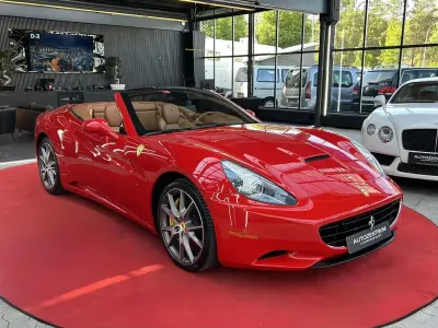 Gebraucht Ferrari California 489 PS (359 kW) 2014 Rot Cabrio