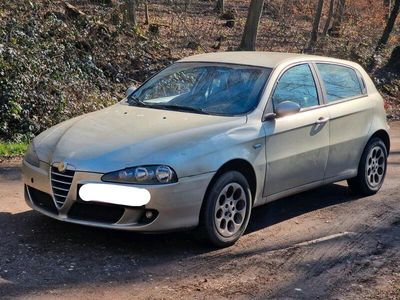 Alfa Romeo 147