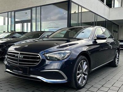 Gebraucht Mercedes E300 Exclusive 306 PS (225 kW) 2021 Blau Limousine