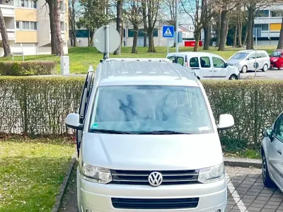 Gebraucht VW Multivan 180 PS (132 kW) 2011 Silber Van / Kleinbus