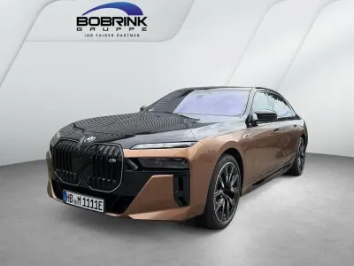 Gebraucht BMW i7 Executive 484 kW (659 PS) 2023 Schwarz Limousine