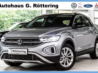 Gebraucht VW T-Roc Style 150 PS (110 kW) 2024 Silber SUV