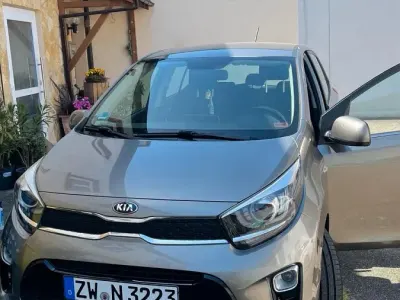 Gebraucht Kia Picanto 84 PS (61 kW) 2017 Grau Kleinwagen