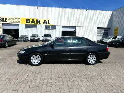 Gebraucht Opel Omega Elegance 179 PS (131 kW) 2001 Schwarz Limousine