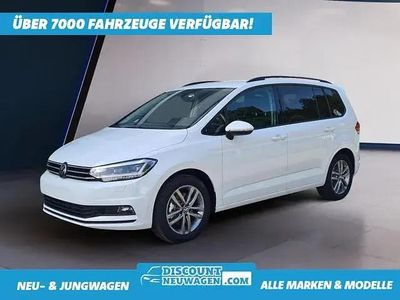 Pure white Gebraucht 2025 VW Touran Comfortline Van / Kleinbus | 35.790 € (Fairer Preis)