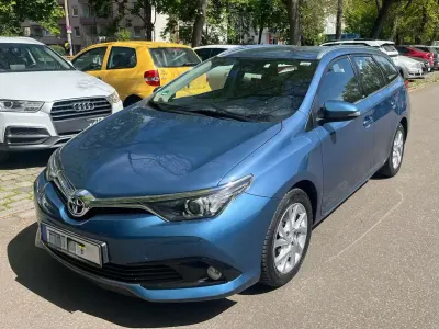 Gebraucht Toyota Auris Touring Sports Edition-S 111 PS (81 kW) 2016 Blau Kombi