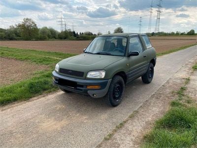 Usata Toyota RAV4 128 CV (94 kW) 1996 Verde SUV