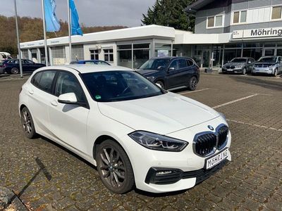 Gebraucht BMW 120 Advantage 190 PS (139 kW) 2023 Weiß Kleinwagen