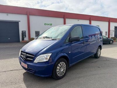 Gebraucht Mercedes Vito 163 PS (119 kW) 2014 Blau Van