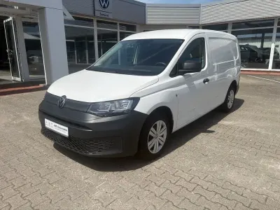 Gebraucht VW Caddy 102 PS (75 kW) 2023 Weiß Van / Kleinbus
