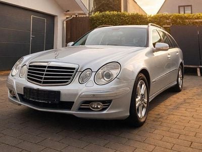 Silber Gebraucht 2007 Mercedes E280 Avantgarde Kombi | 4.699 € (Guter Preis)