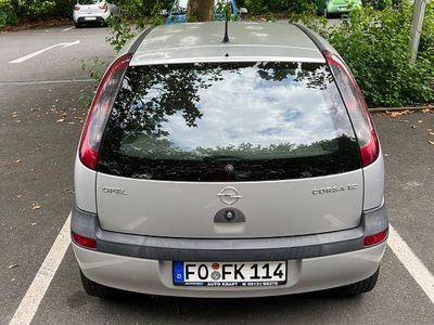 Silber Gebraucht 2002 Opel Corsa Elegance Limousine | 1.350 € (Fairer Preis)