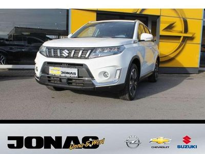 Weiss Gebraucht 2021 Suzuki Vitara Comfort+ SUV | 17.890 € (Fairer Preis)