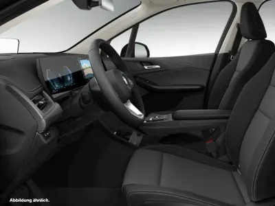 Gebraucht BMW 230e Active Tourer Luxury Line 326 PS (239 kW) 2025 Schwarz Van / Kleinbus