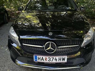 Gebraucht Mercedes A160 102 PS (75 kW) 2016 Schwarz Limousine