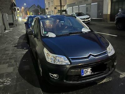 Blau Gebraucht 2009 Citroën C4 Exclusive Limousine | 999 € (Fairer Preis)