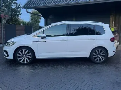 Gebraucht VW Touran Highline 150 PS (110 kW) 2017 Weiß Van / Kleinbus