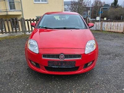 Gebraucht Fiat Bravo 90 PS (66 kW) 2007 Rot Kleinwagen