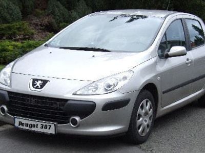 Gebraucht Peugeot 307 Filou 109 PS (80 kW) 2005 Silber metallic Limousine