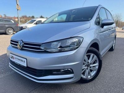 Gebraucht VW Touran Comfortline 150 PS (110 kW) 2022 Silber Van / Kleinbus