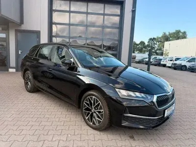 Gebraucht Skoda Octavia 150 PS (110 kW) 2025 Schwarz Kombi