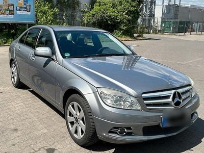 Mercedes C200