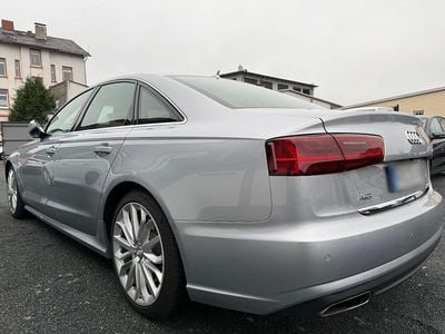 Gebraucht Audi A6 Sport 218 PS (160 kW) 2015 Silber Limousine