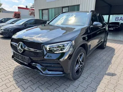 Gebraucht Mercedes GLC300 AMG 194 PS (142 kW) 2022 Schwarz SUV