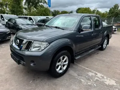 Gebraucht Nissan Navara SE 190 PS (139 kW) 2011 Blau Pickup