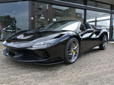 gebraucht Ferrari F8 Spider RHD