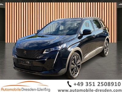 Schwarz (metallic) Gebraucht 2024 Peugeot 5008 GT Van / Kleinbus | 27.980 € (Fairer Preis)
