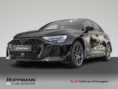 Mythosschwarz metallic Gebraucht 2024 Audi RS3 Ambiente Limousine | 72.490 €