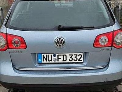 Gebraucht VW Passat 140 PS (102 kW) 2005 Grau Kombi