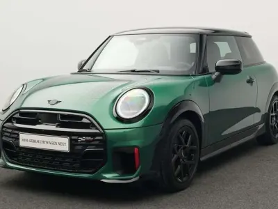 Gebraucht Mini John Cooper Works 231 PS (169 kW) 2025 Grün Kleinwagen