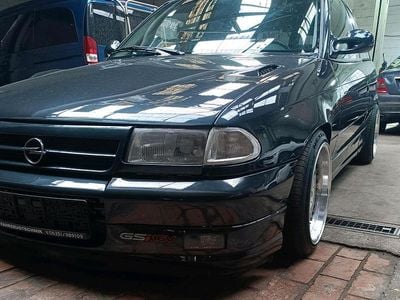 Usata Opel Astra 160 CV (117 kW) 1993 Nero Coupé