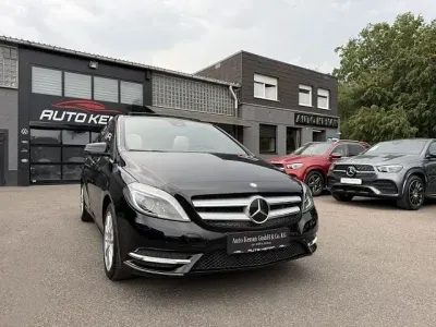 Gebraucht Mercedes B200 Sport 156 PS (114 kW) 2015 Schwarz Kleinwagen