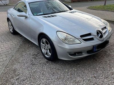 Silber Gebraucht 2005 Mercedes SLK200 Cabrio | 6.550 € (Fairer Preis)