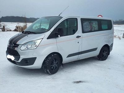 Silber Gebraucht 2015 Ford Transit Custom Trend Van / Kleinbus | 18.990 € (Teuer)