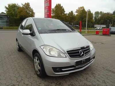 Gebraucht Mercedes A150 95 PS (69 kW) 2009 Silber Limousine