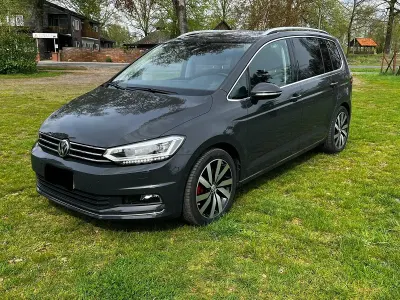 Gebraucht VW Touran 190 PS (139 kW) 2019 Grau Van / Kleinbus