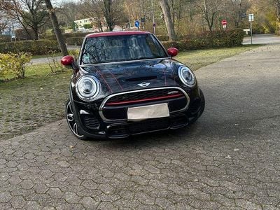 Gebraucht Mini John Cooper Works 231 PS (169 kW) 2018 Schwarz Kleinwagen