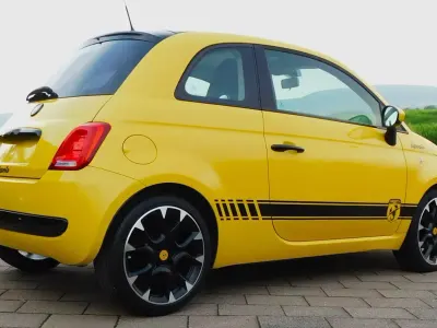 Używany Fiat 500 Abarth 86 KM (63 kW) 2011 Żółty Hatchback