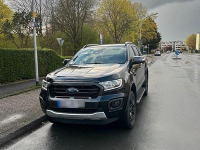 Second-hand Ford T Wildtrack 213 CP (156 kW) 2020 Negru SUV