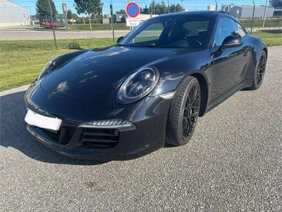 Porsche 911 Carrera GTS
