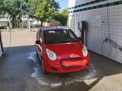 Gebraucht Suzuki Alto 68 PS (50 kW) 2009 Rot Kleinwagen