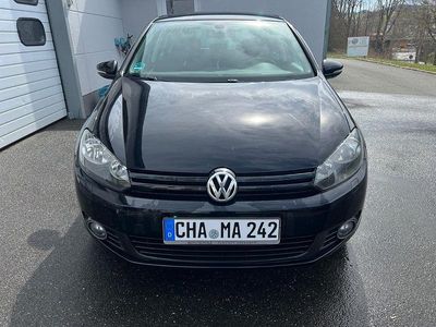 Gebraucht VW Golf VII Match 105 PS (77 kW) 2012 Schwarz Limousine