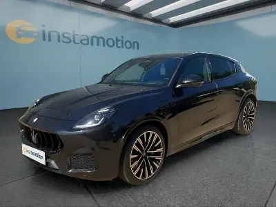 Neu Maserati Grecale 330 PS (242 kW) 2026 Schwarz SUV