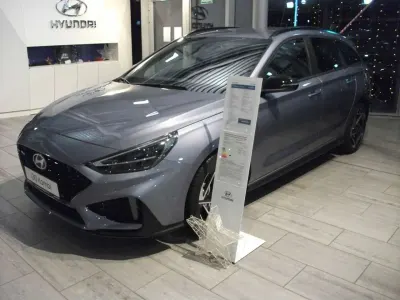 Gebraucht Hyundai i30 N Line 140 PS (102 kW) 2025 Meta blue mineraleffekt Kombi